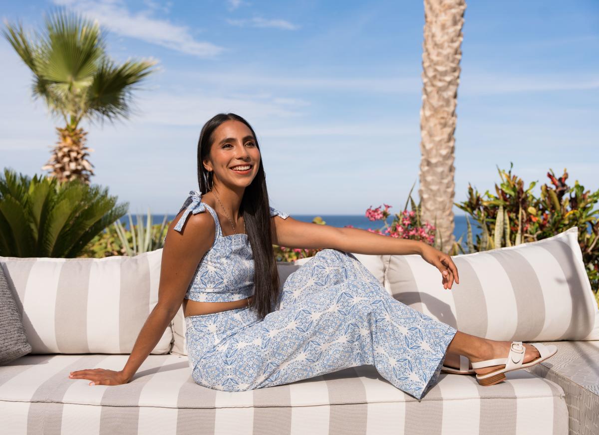 Diana Flores 1 B04a5719 Bf0a 42eb A03a 0e6bfc673690